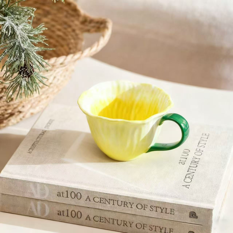 Ceașcă de cafea ceramică cu flori, set cu farfurioară, stil retro lux, pentru femei
