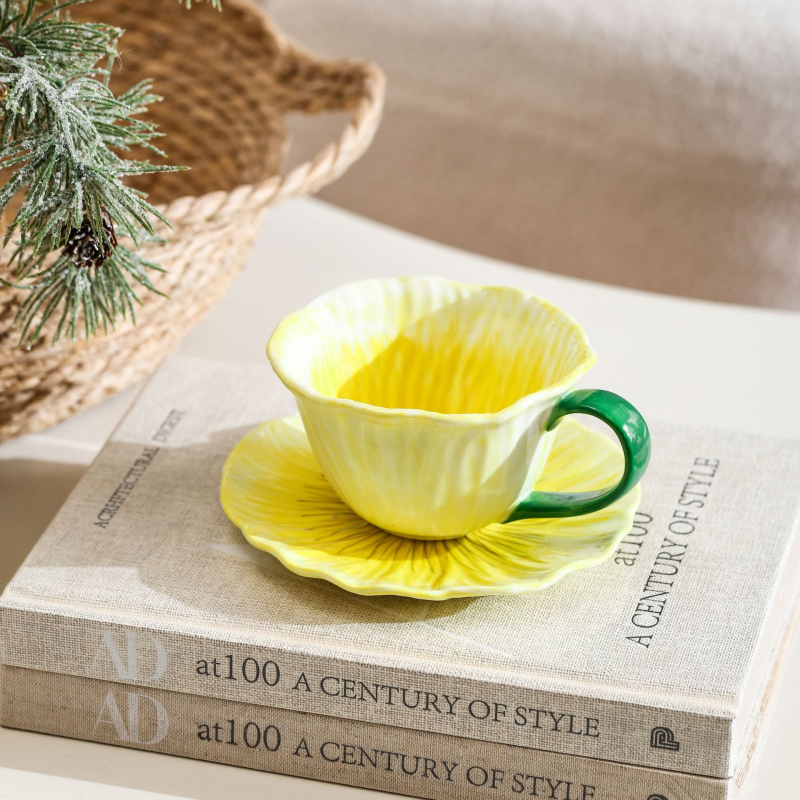 Ceașcă de cafea ceramică cu flori, set cu farfurioară, stil retro lux, pentru femei