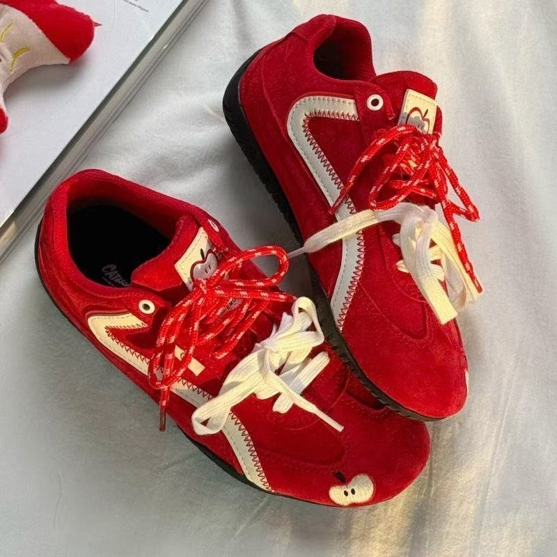 Xia Nuoxi ženske crvene sportske casual tenisice, svakodnevna upotreba, retro trkački stil, mekani đon
