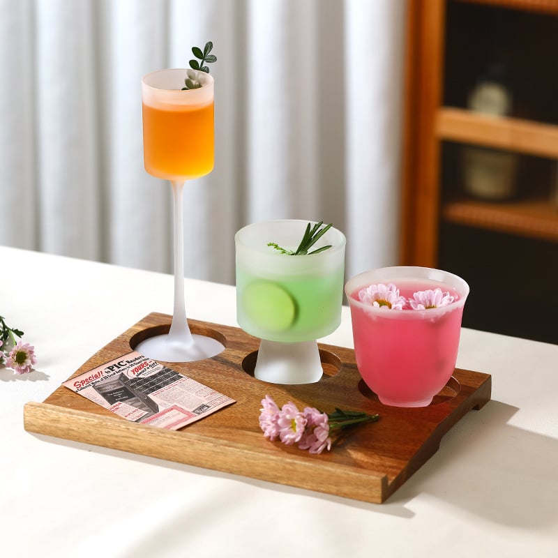 Set de pahare pentru cocktail cu finisaj mat – 3 pahare pentru cafea și cold brew, din sticlă