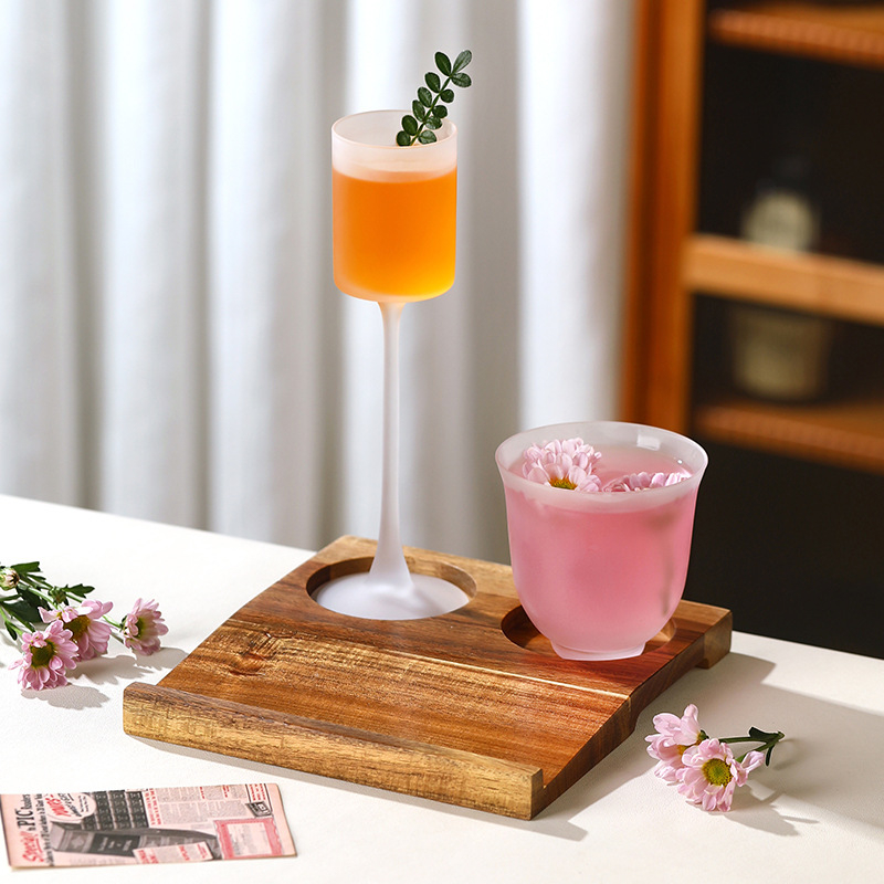 Set de pahare pentru cocktail cu finisaj mat – 3 pahare pentru cafea și cold brew, din sticlă