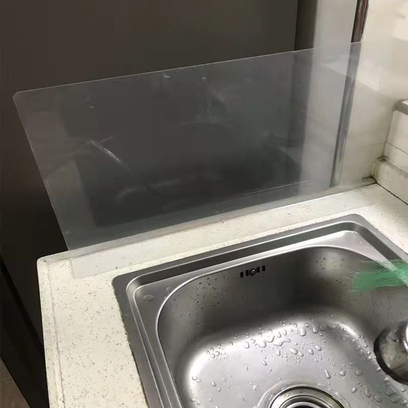 Protecție transparentă din plastic pentru chiuvetă, anti-stropire