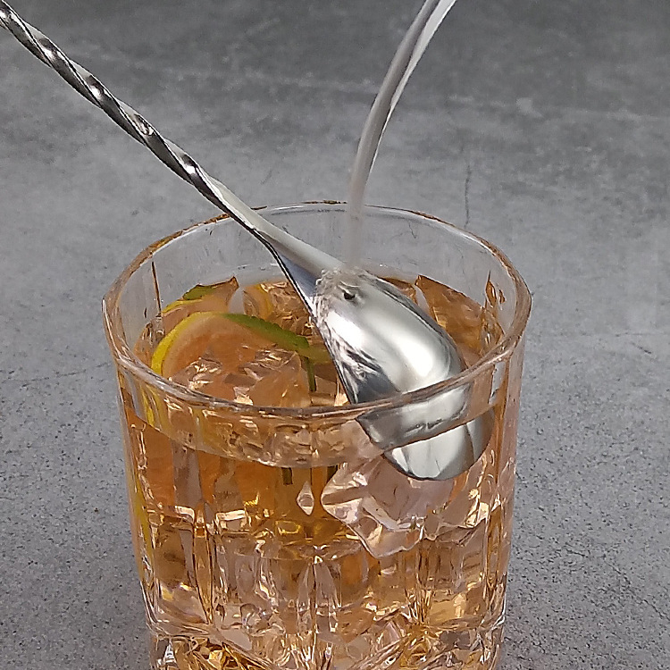 Bețișor de amestecare din oțel inoxidabil, mâner lung, formă de picătură de apă, pentru cocktailuri, cafea și ceai cu lapte; lingură de bar din metal