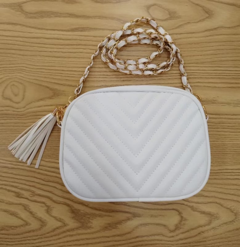 Ženska crossbody torba s lancem, izvezenim resicama, PU materijal, mali kvadratni oblik