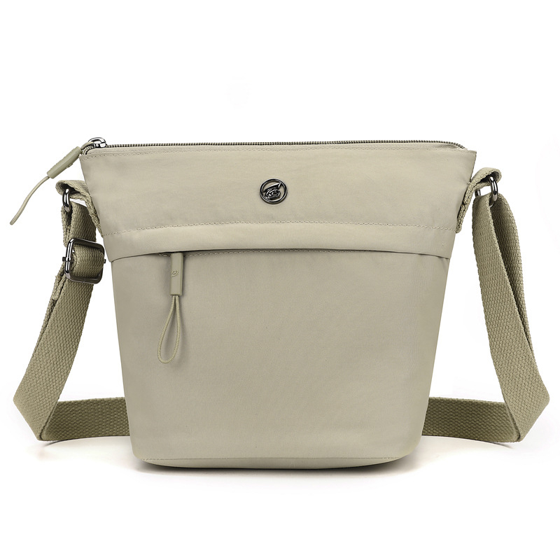 Ice Charm ženska nylon bucket torba za rame, mala, sa zatvaračem, gradski minimalistički stil