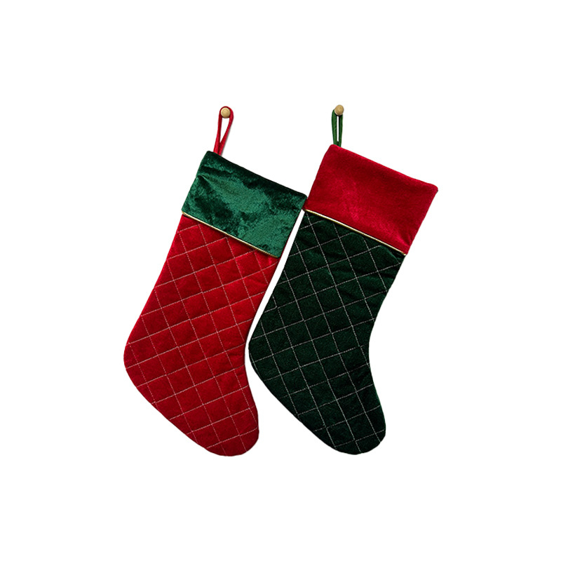 Șosetă de Crăciun cu carouri roșu-verde clasice, quilted, stil vintage, din material nețesut, pentru agățat de șemineu, decorativă pentru cadouri copiilor