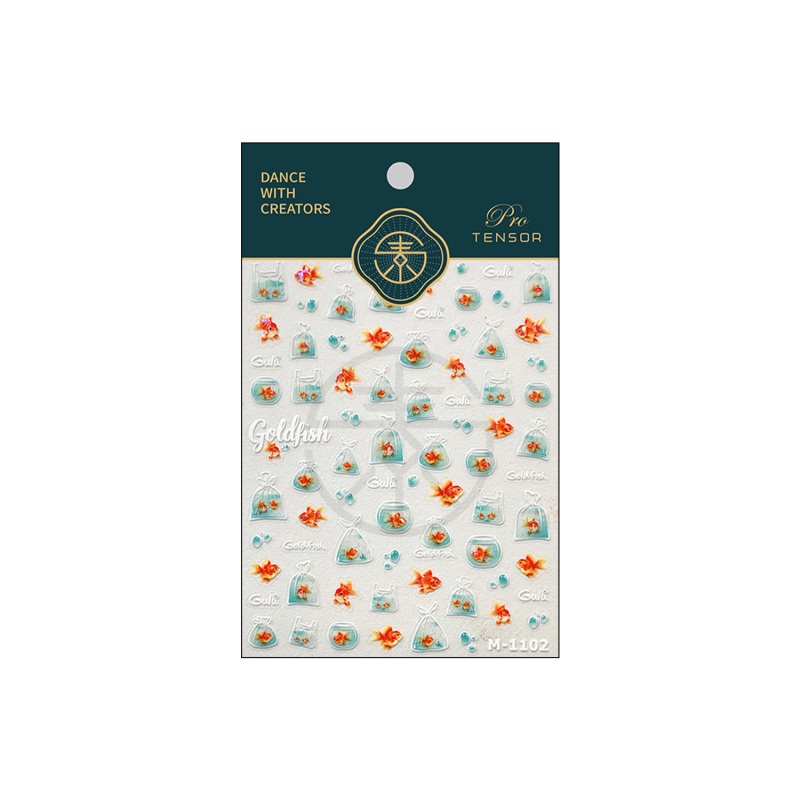 Nail stickers od vlakana stakla sa zlatom ribom, model M1102 – ljetni svježi dizajn s kontrastnim bojama i kapljicama vode