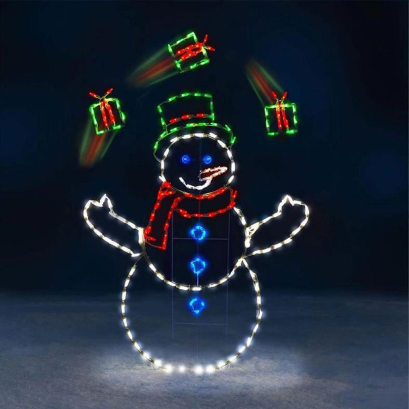 Ornamente de grădină din fier pentru Crăciun: om de zăpadă, brad de Crăciun și pinguin