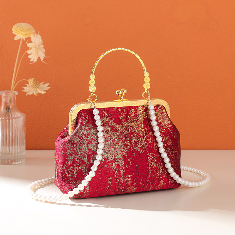 Kínai stílusú hímzett női táska, Hanfu-ihletésű elegáns retro kézitáska aranyszínű záróval