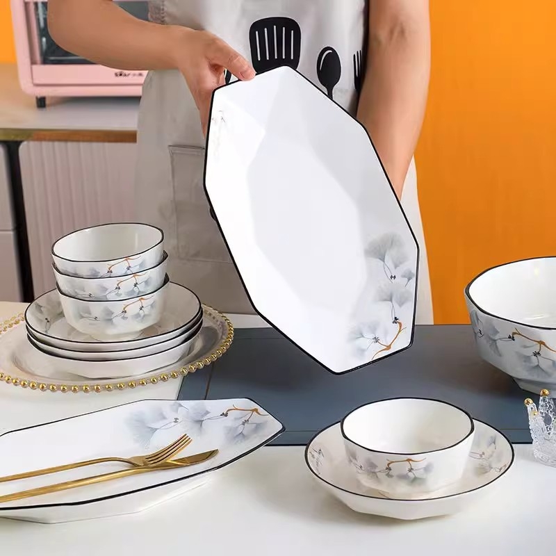 Farfurie ceramică pentru pește, cu formă dreptunghiulară și ovală, dungi verticale, potrivită pentru gătit la aburi sau la grătar, în stilul Chinei moderne