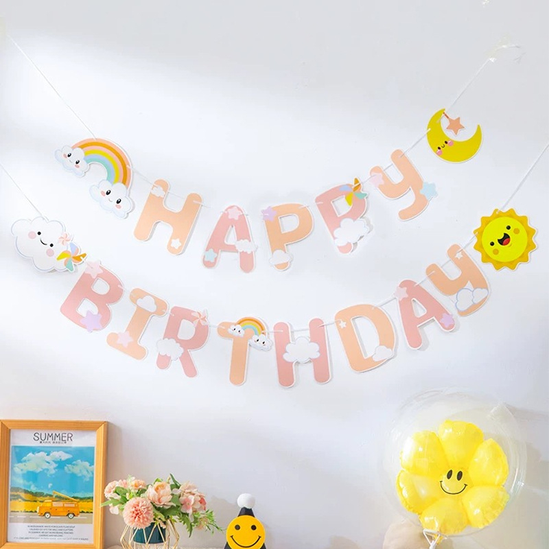 Ghirlandă cu stegulețe de aniversare, cu soare și curcubeu – decor perete pentru petrecere pentru fete