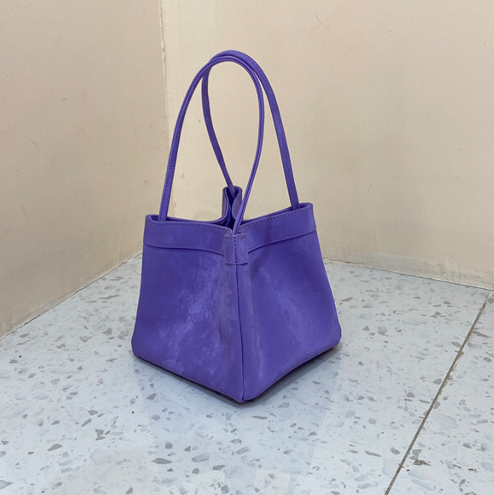 Torba od prave kože, kineski stil, baršunasto-saten završetak, mala kvadratna torba za rame, crossbody s dvije naramenice