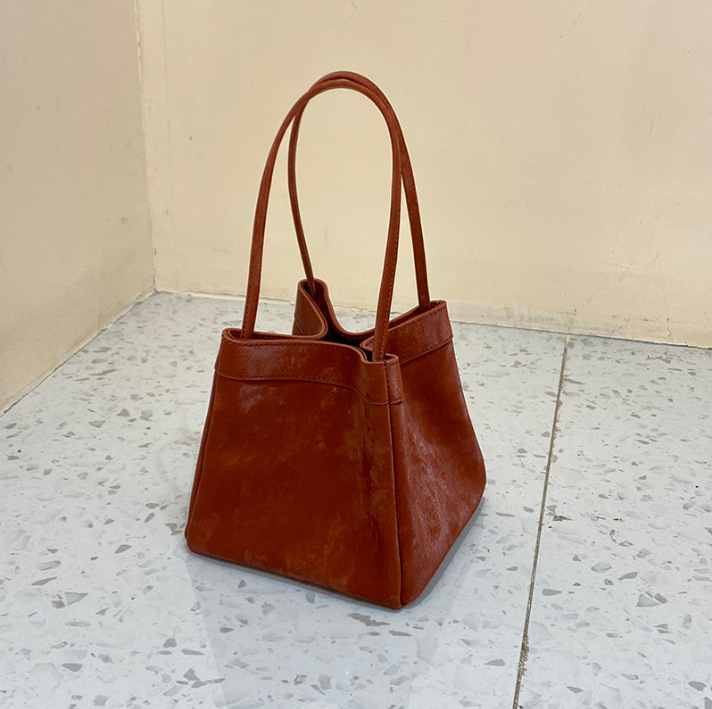 Torba od prave kože, kineski stil, baršunasto-saten završetak, mala kvadratna torba za rame, crossbody s dvije naramenice