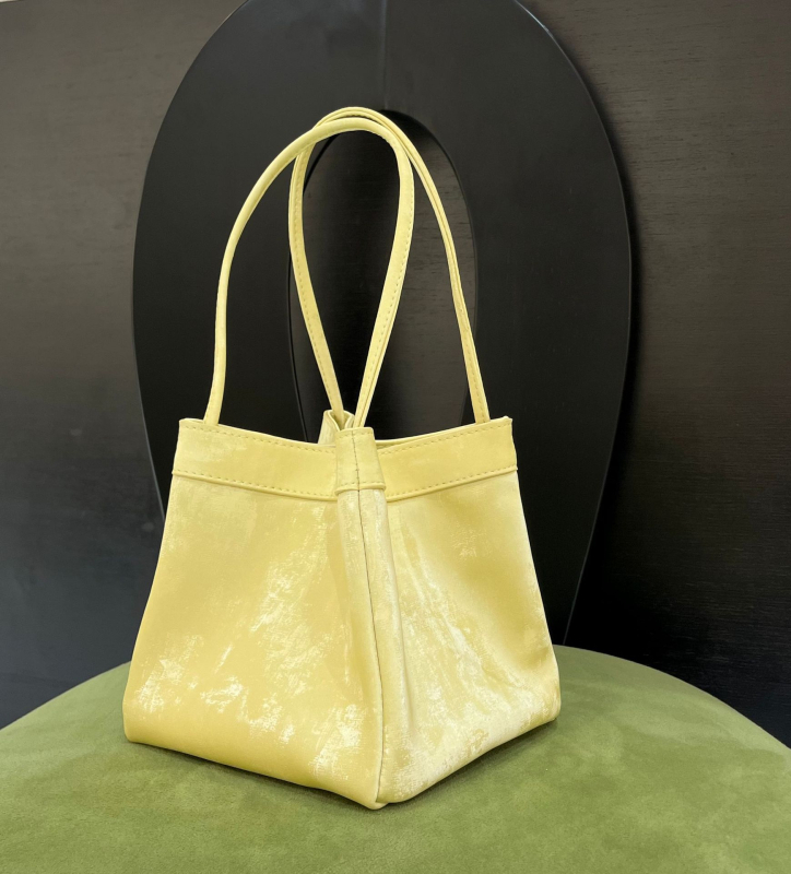 Torba od prave kože, kineski stil, baršunasto-saten završetak, mala kvadratna torba za rame, crossbody s dvije naramenice