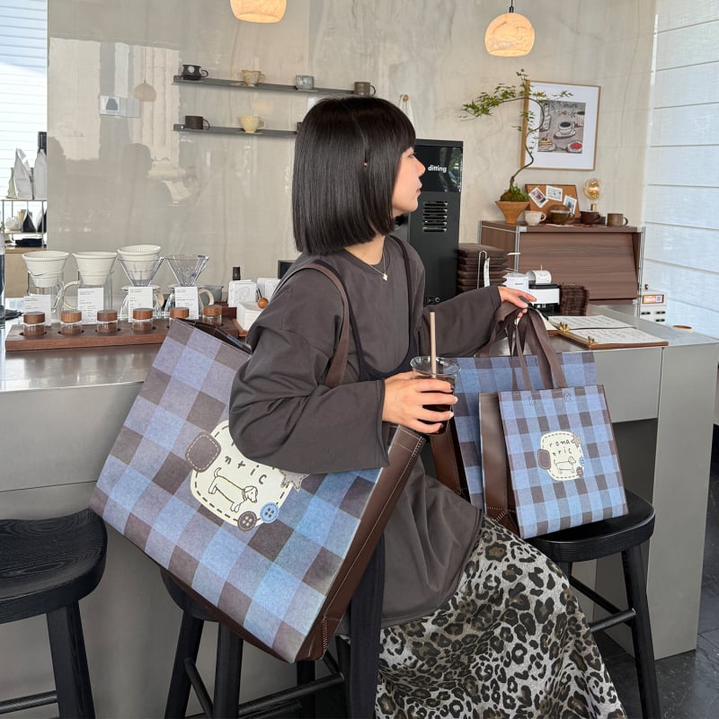 Geantă premium din material laminat nețesut pentru magazine de îmbrăcăminte — ambalaj cadou, geantă de cumpărături, reutilizabilă, cu logo personalizat