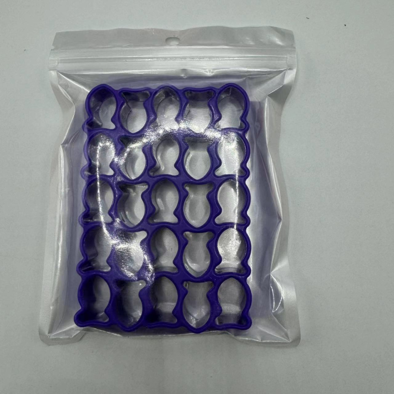 Formă de biscuiți cu 25 cavități, în formă de pește de aur, din plastic