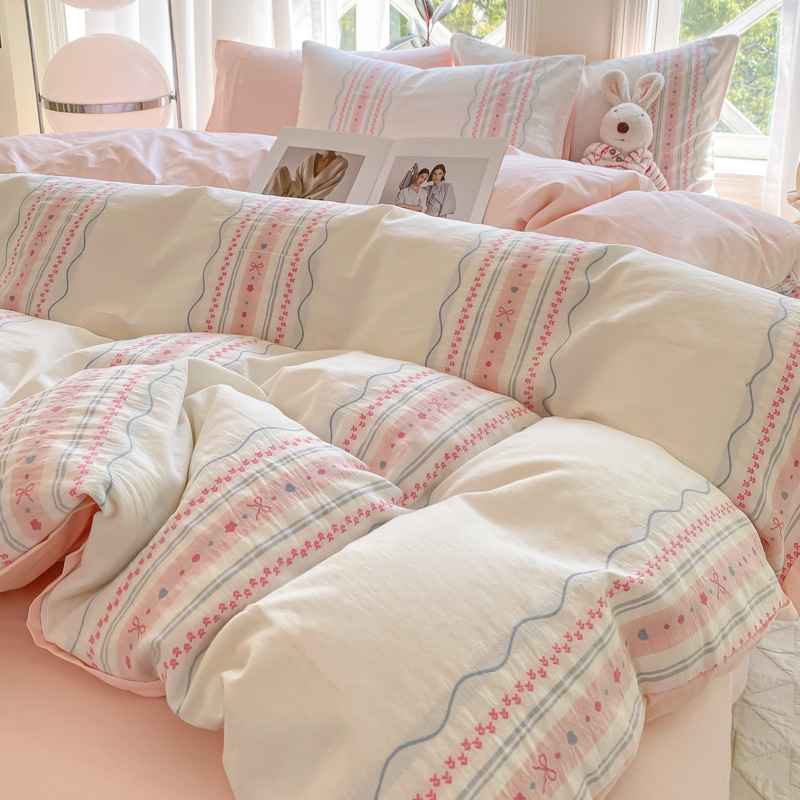 Lenjerie de pat din bumbac jacquard, 4 piese, cu model în dungi