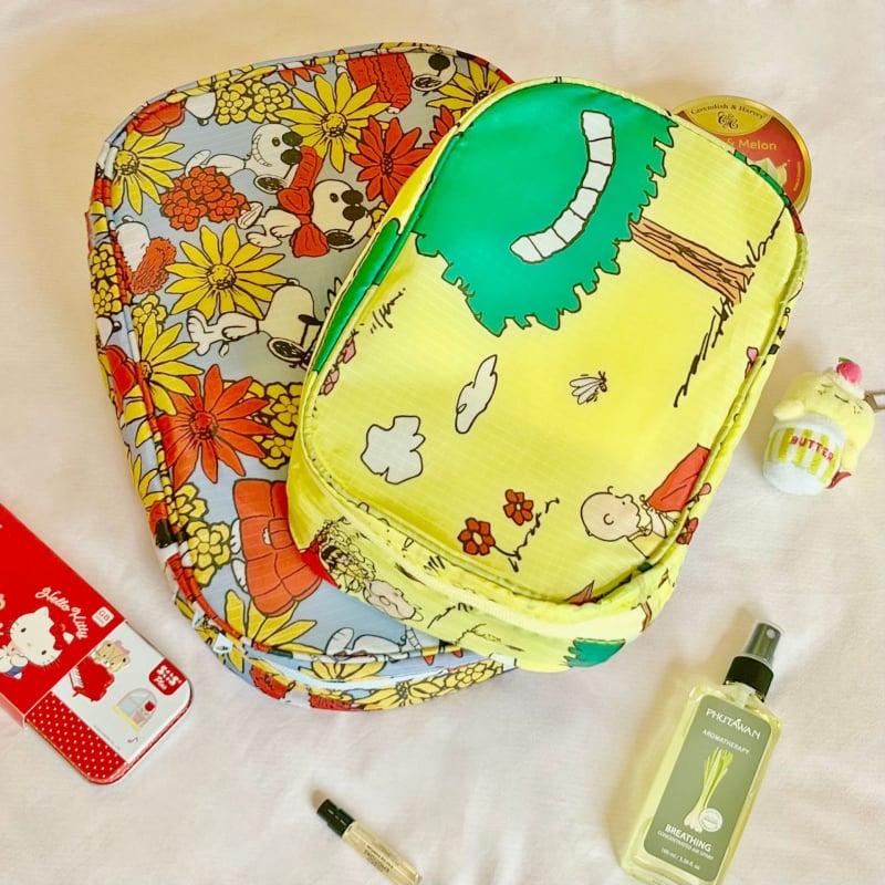 Set din două piese: geantă de călătorie ușoară cu imprimare Snoopy completă, stil japonez, și geantă de depozitare a hainelor