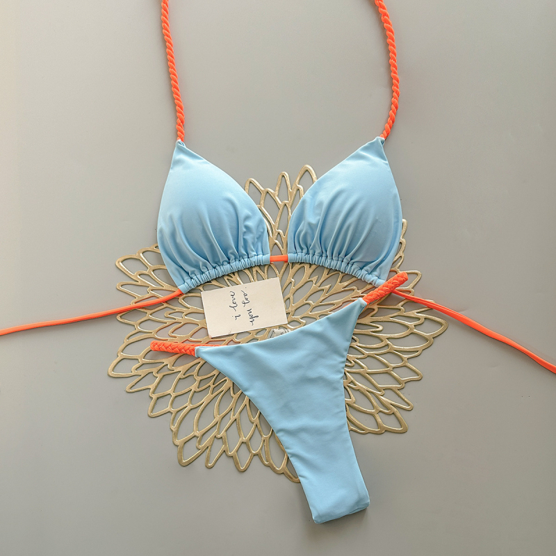 Női kétrészes bikini a strandoláshoz és nyaraláshoz, egyszínű, letisztult stílus
