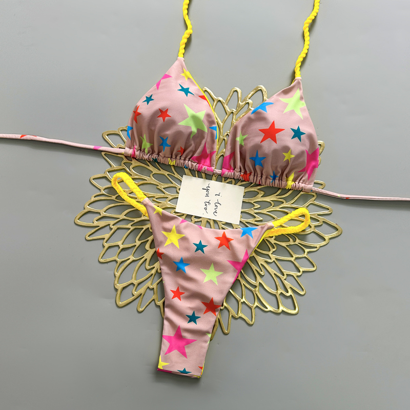 Női kétrészes bikini a strandoláshoz és nyaraláshoz, egyszínű, letisztult stílus