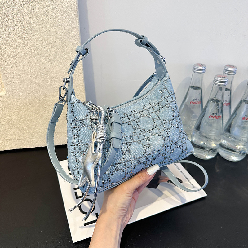 2025 ljetna modna crossbody torba s rivetima, casual minimalistička ženska mala torba