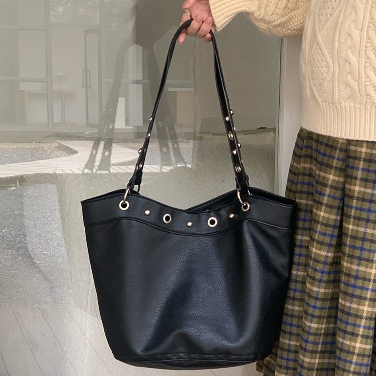 Torba Tote za svakodnevnu vožnju 2025, velika kapaciteta, punk motociklistička torba s rivetima, retro dizajn, ženska torba preko ramena