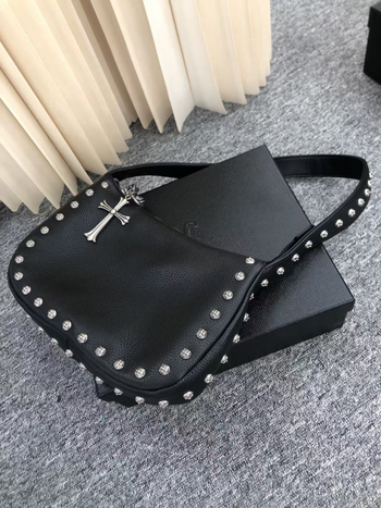 Torba ispod pazuha s ukrasnim rivetima, jedinstven krug motiv, ženska vintage kožna torba za svakodnevnu upotrebu, trend brend