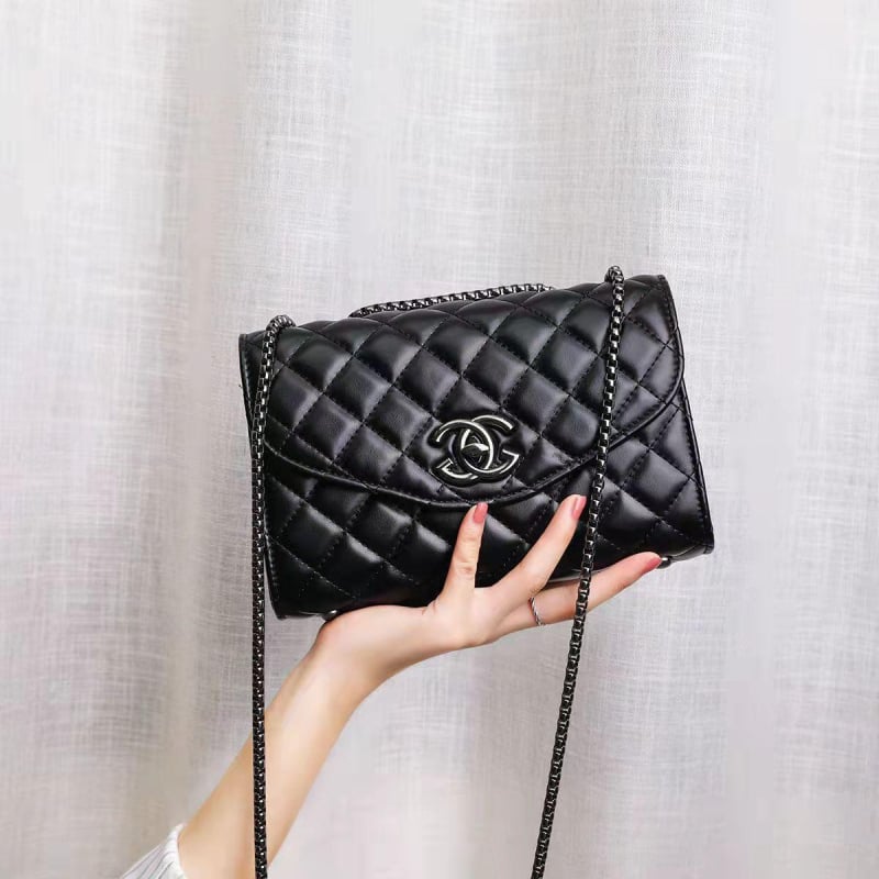 Ženska torba s dijamantnim prešivanjem, Chanel inspiriran stil, crossbody torba s lancem, PU koža, srednje veličine