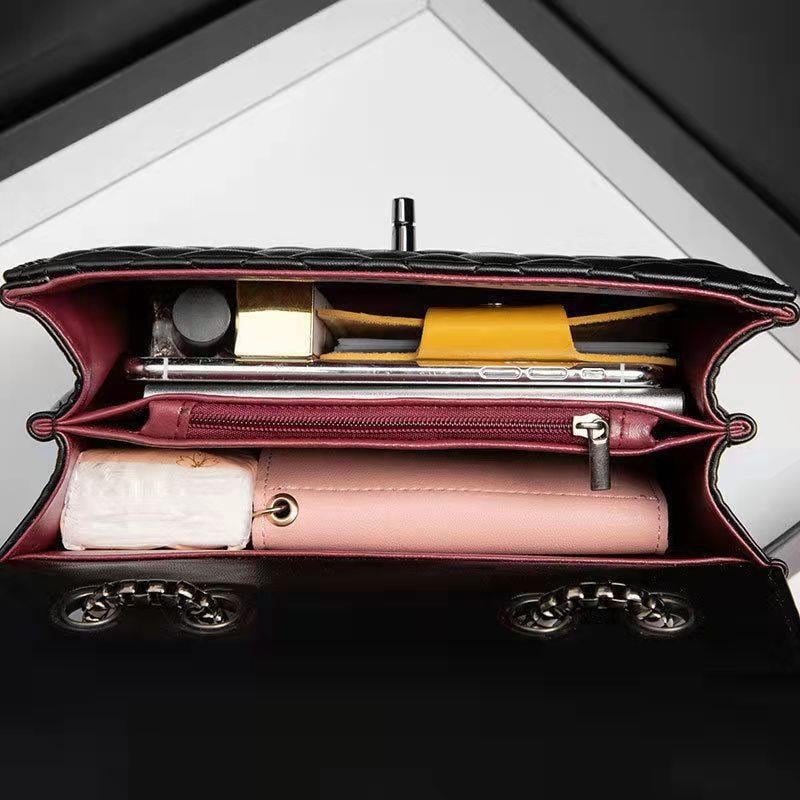Ženska torba s dijamantnim prešivanjem, Chanel inspiriran stil, crossbody torba s lancem, PU koža, srednje veličine