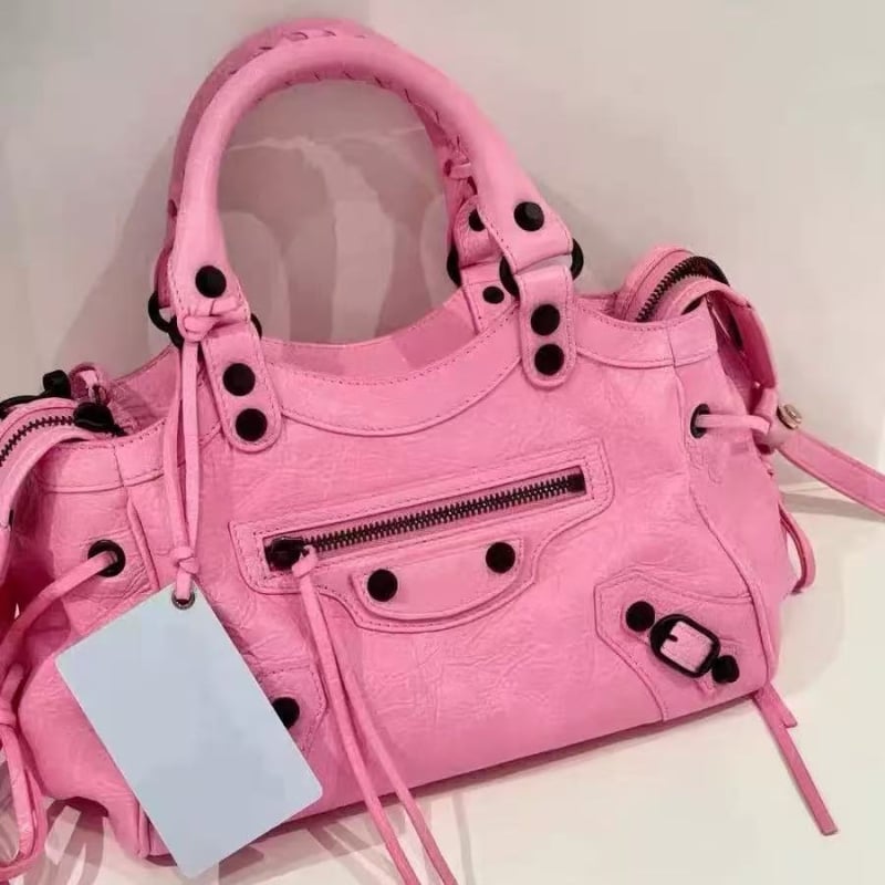 Ženska torba s nitima u moto stilu, kompaktna kvadratna crossbody torba