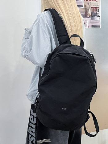 Lagani, minimalistički ruksak za outdoor aktivnosti, kapacitet do 20 l, korejskog stila, jednodijelni jednobojni dizajn, za učenike gimnazije