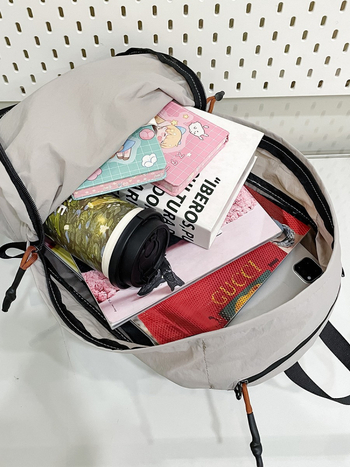 Lagani, minimalistički ruksak za outdoor aktivnosti, kapacitet do 20 l, korejskog stila, jednodijelni jednobojni dizajn, za učenike gimnazije