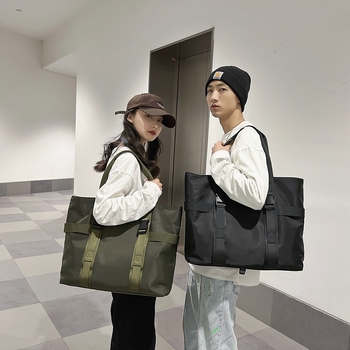 Torba za putovanje velikog kapaciteta, unisex, najlon, 20–35 L, lagana s naramenicom, unutarnje džepove sa zipom, prozračna i izdržljiva, pogodna za sport i putovanja