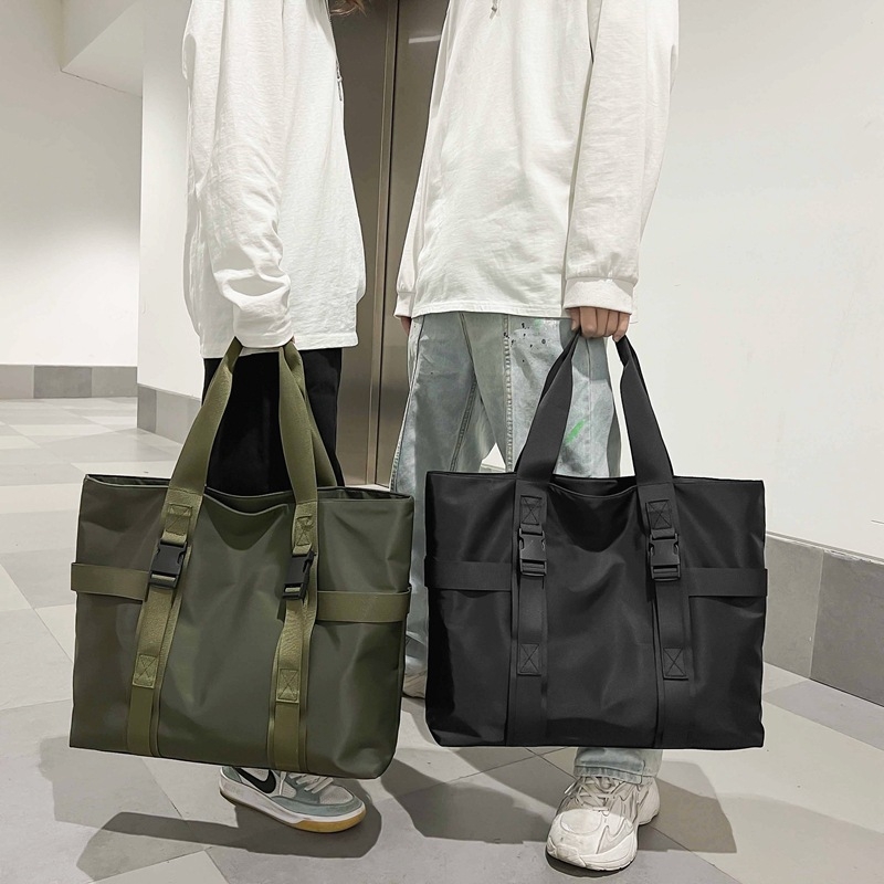 Torba za putovanje velikog kapaciteta, unisex, najlon, 20–35 L, lagana s naramenicom, unutarnje džepove sa zipom, prozračna i izdržljiva, pogodna za sport i putovanja