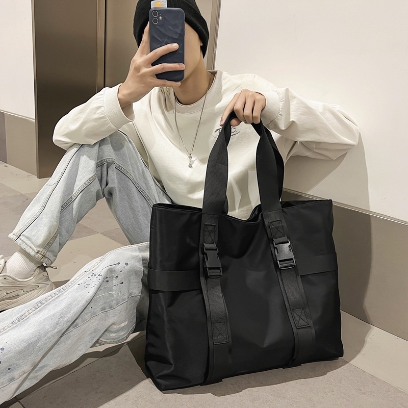 Torba za putovanje velikog kapaciteta, unisex, najlon, 20–35 L, lagana s naramenicom, unutarnje džepove sa zipom, prozračna i izdržljiva, pogodna za sport i putovanja