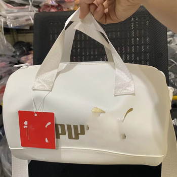 Muška torba za kratka putovanja, moderna crossbody torba za putovanja i treninge, sportska torba, kapacitet 56–75 L, PU koža