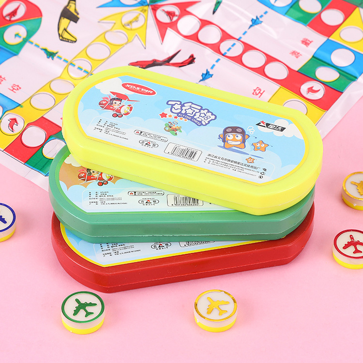 Obrazovni set dječjih društvenih igara: Aeroplane Chess, Animal Chess, Dame, Gomoku, Xiangqi i Go (igračke u crtani stil)