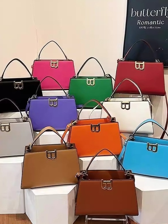 2026 modna ženska crossbody torba preko ramena, PU mini kvadratna torba, srednje veličine