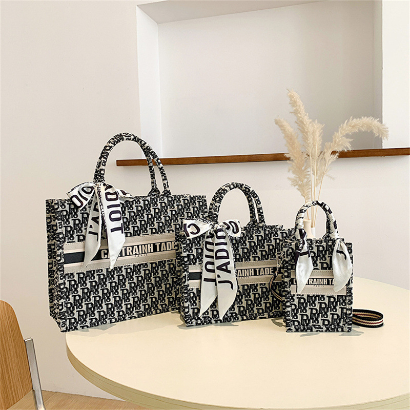 Izšivana tote torba, moderna ženska torba velikog kapaciteta, s naramenicom preko ramena ili crossbody, otisak