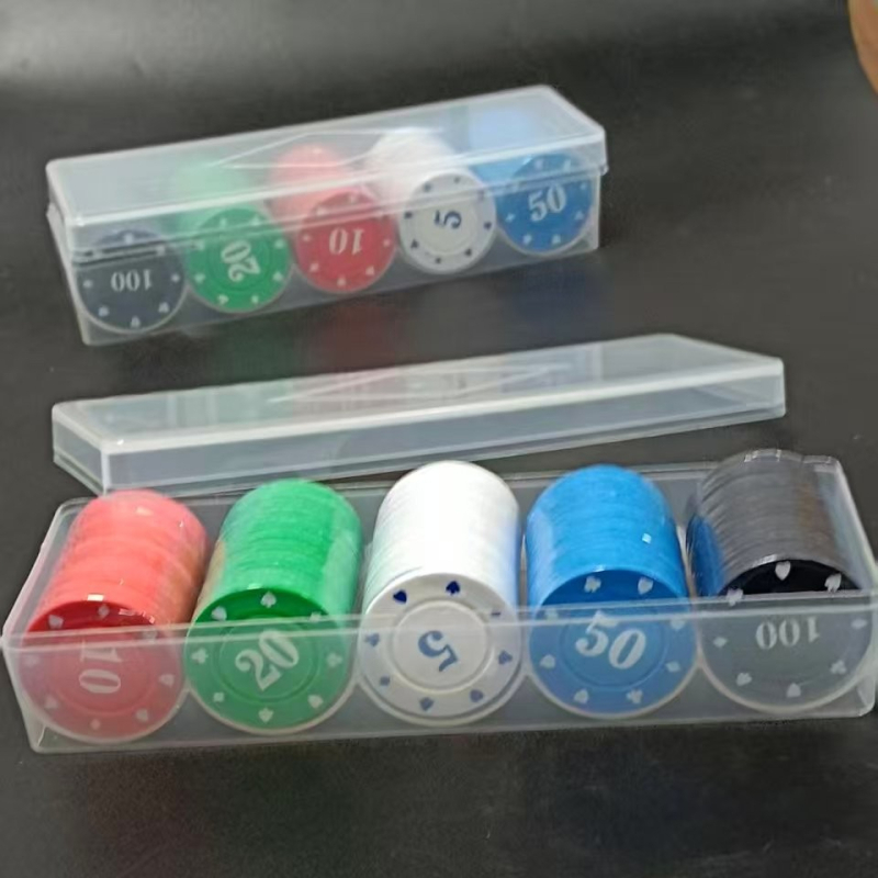 Set poker žetona s kutijom, ABS materijal, 100 komada u kutiji, boje: bijela, crvena, plava, zelena, crna, edukativne novčiće za prostorije za igre