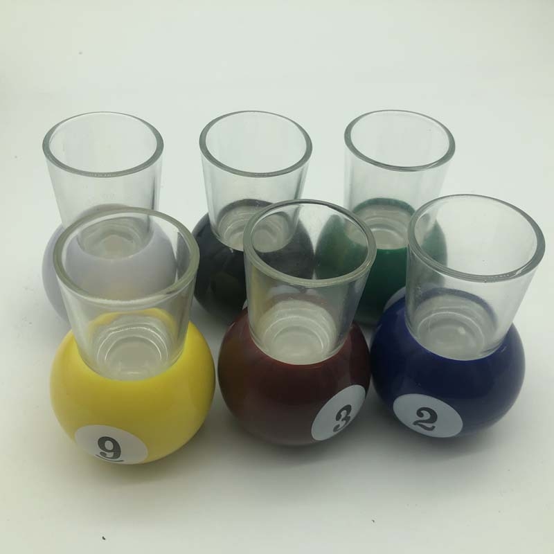 Plastični trokut za biljar s 6 čašama i 6 loptica, igra za ispijanje