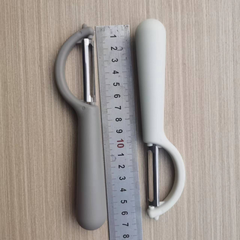 Cuțit multifuncțional de decojit pentru fructe, legume și cartofi