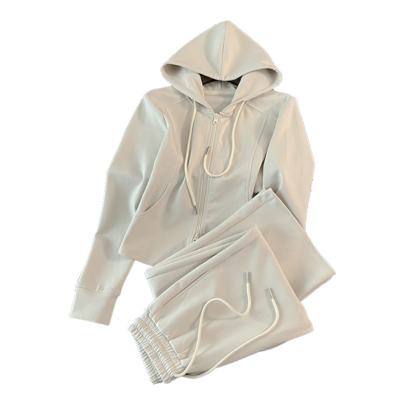 Jesenski ženski sportski set visoke kvalitete — uska veličina, hoodie s kapuljom, Chanel inspiriran stil, dvodijelni elegantan i mlađalački
