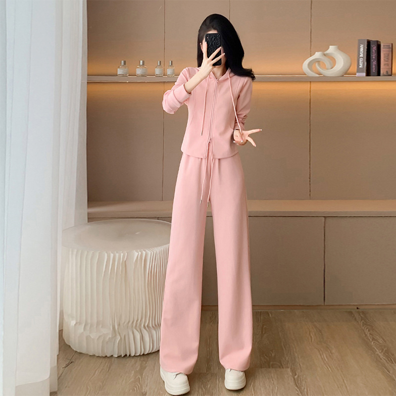 Jesenski ženski sportski set visoke kvalitete — uska veličina, hoodie s kapuljom, Chanel inspiriran stil, dvodijelni elegantan i mlađalački