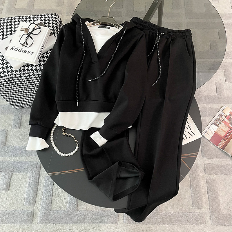 Ženski bijeli trodijelni casual sportski set: osnovni top, duksa i široke hlače s 3D uzorkom