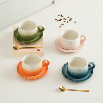 Set de căni ceramice pentru cafea cu farfurioare pentru cupluri – premium, elegante pentru latte art