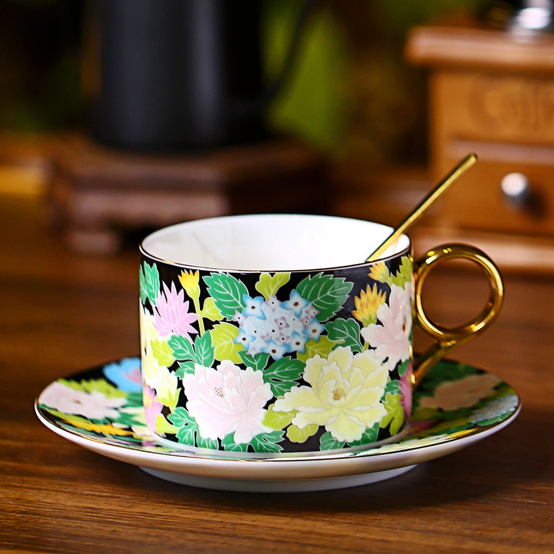 Set de ceașcă și farfurioară pentru cafea, emailată, în stil nordic retro, design rafinat