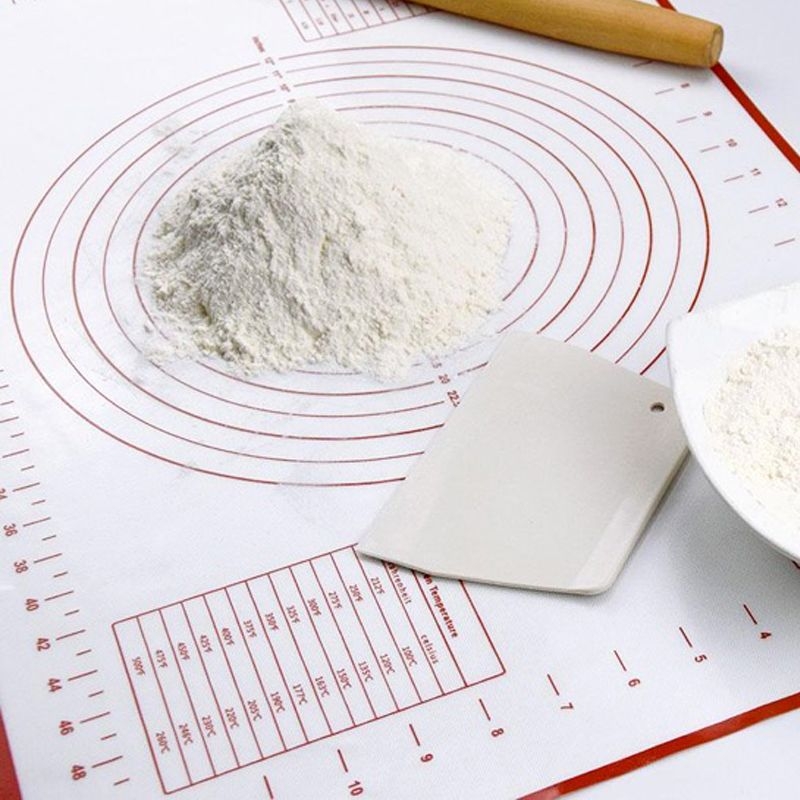 Covoraș de copt pentru frământat aluatul, silicon platina rezistent la temperaturi, antiderapant și antiaderent, disponibile în diferite dimensiuni și culori