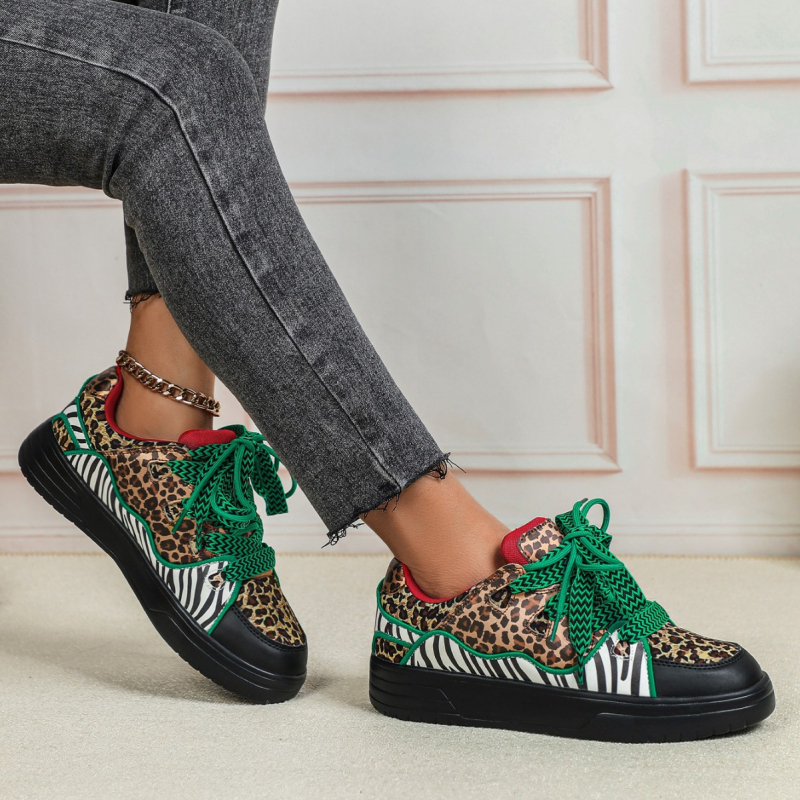 Leopárd mintás, vastag talpú sneaker unisexeknek – utcai casual tornacipő