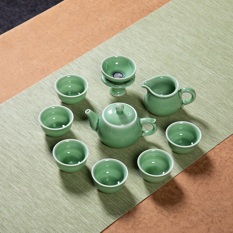 Longquan Celadon 2024 Gongfu Teáskészlet – Kerámiás Teáskanna és Teáscsésze, Elegáns Otthoni Használatra
